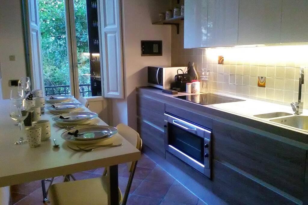 Charming Family With Private Garage * Florença